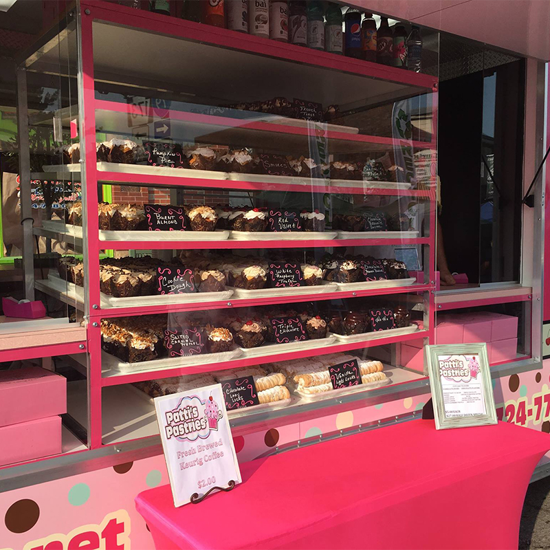 Cupcake Trailer Display